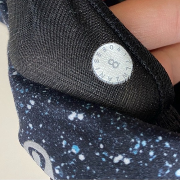 Lululemon Invigorate Mesh Insert Sports Bra Crystalline Splash Blue Size 8 - Picture 6 of 6